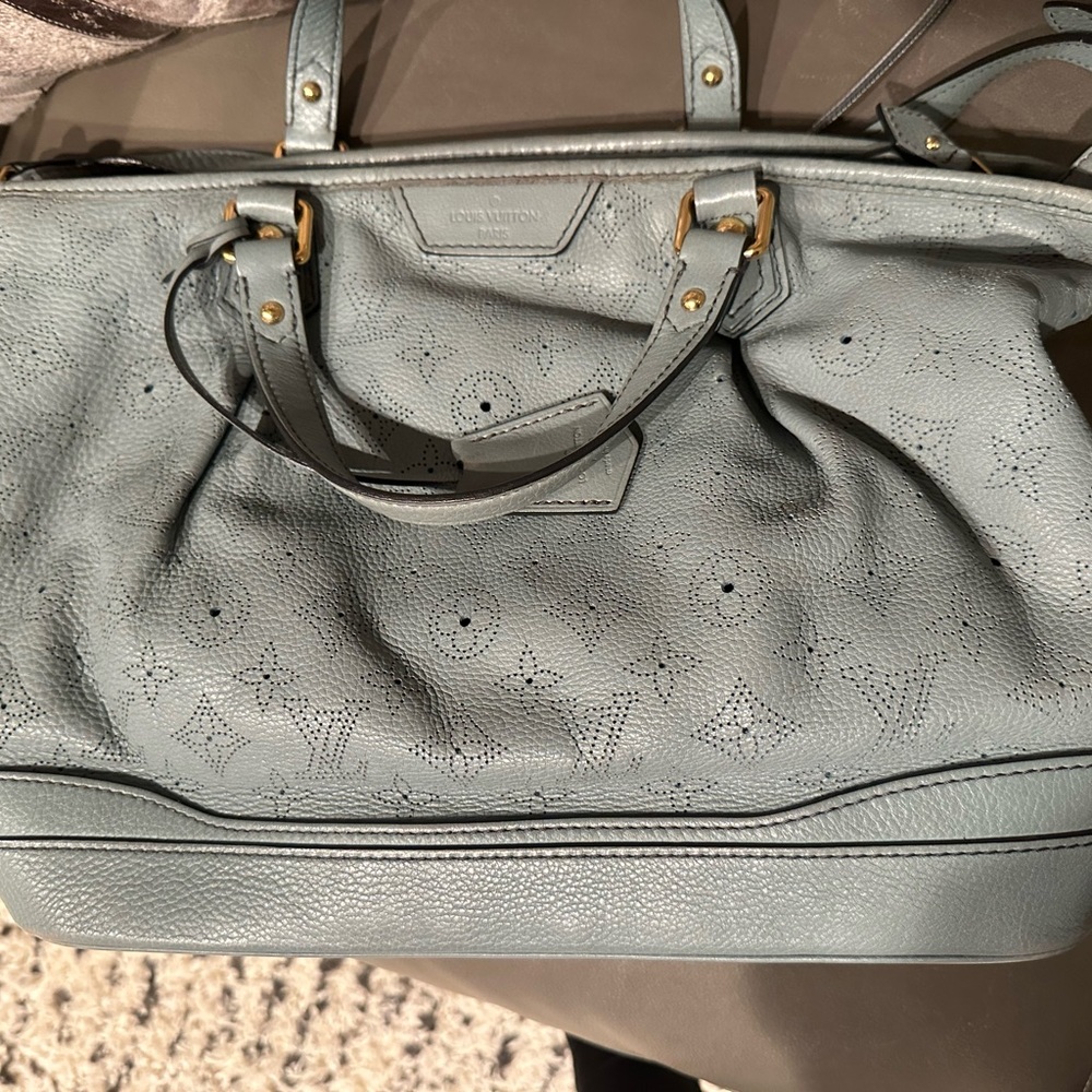 SOLD - Authentic Louis Vuitton Mahina Stellar Ciel